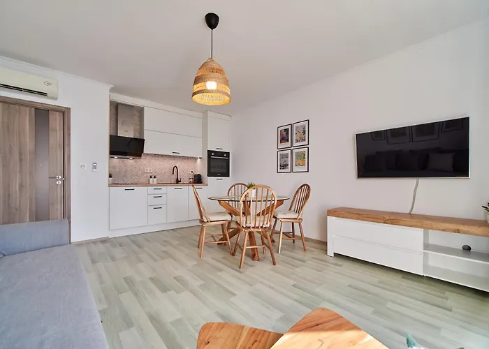 Апартамент Emma Complex Carpe Diem Балчик